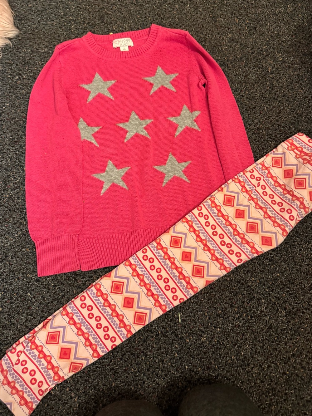 The Children's Place Pink Sweater and Patterned Leggings Set size 5